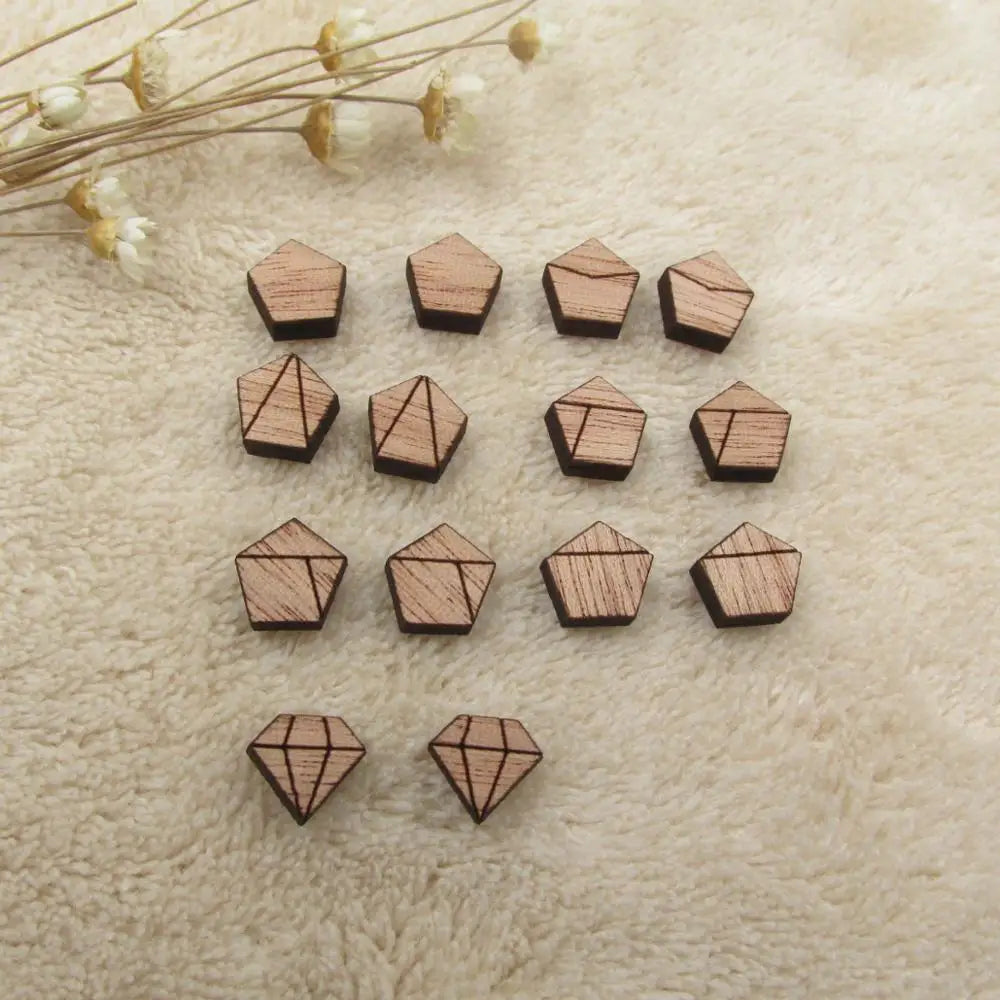 10pcs Unfinished Blank Solid Wood Geometric Pentagon Diamond Shapes, DIY Wood Crafts Stud Earrings Accessories, Jewelry Making Proj