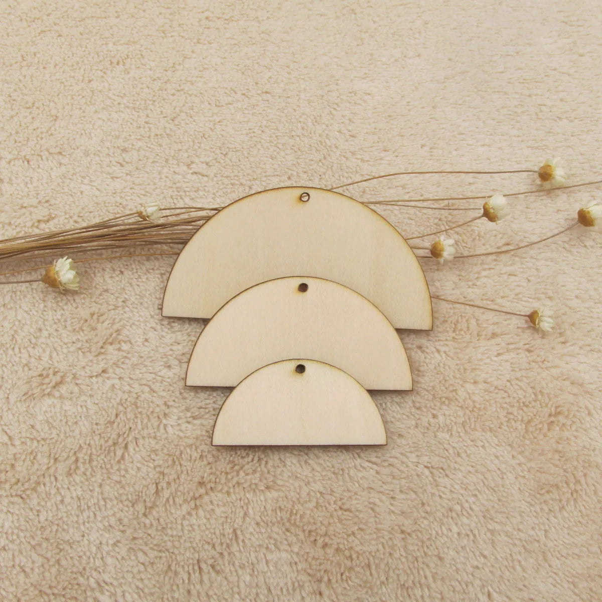10pcs Unfinished Wooden Half Circle Shape Blanks, Unfinish Wood, Half Moon Beads for Jewelry Making, DIY, 1.5 "-2.5"