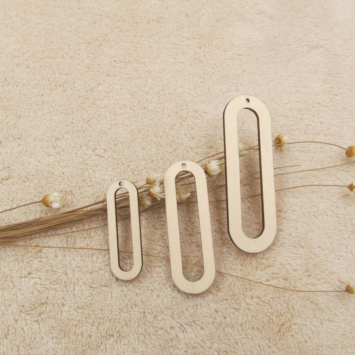 10pcs Unfinished Laser Cut Wood Earrings, Circle Rectangle Shapes, Blanks Wood Earrings, DIY Beads for Jewelry Making, Wholesale