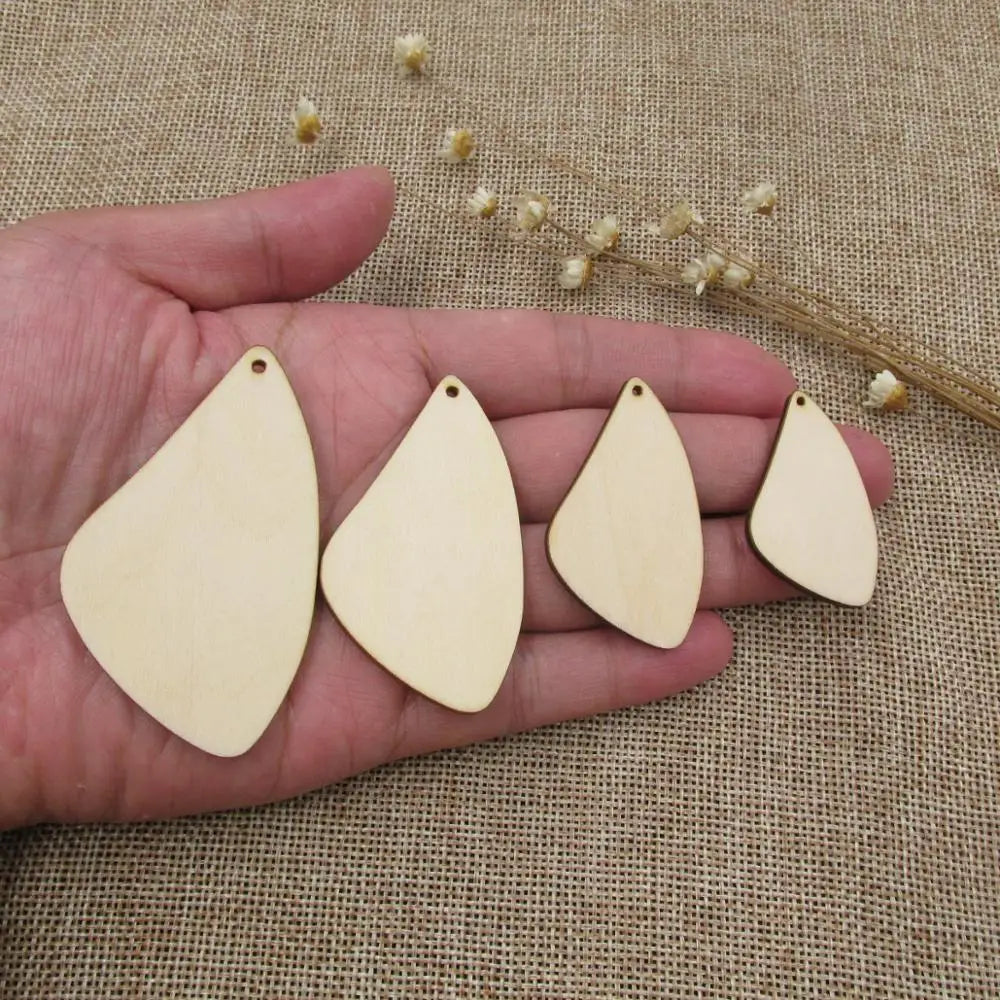 10pcs Unfinished Blank Wood Sculpture Form, Sickle Shape Cutout Plywood, DIY Jewelry Project, Painting