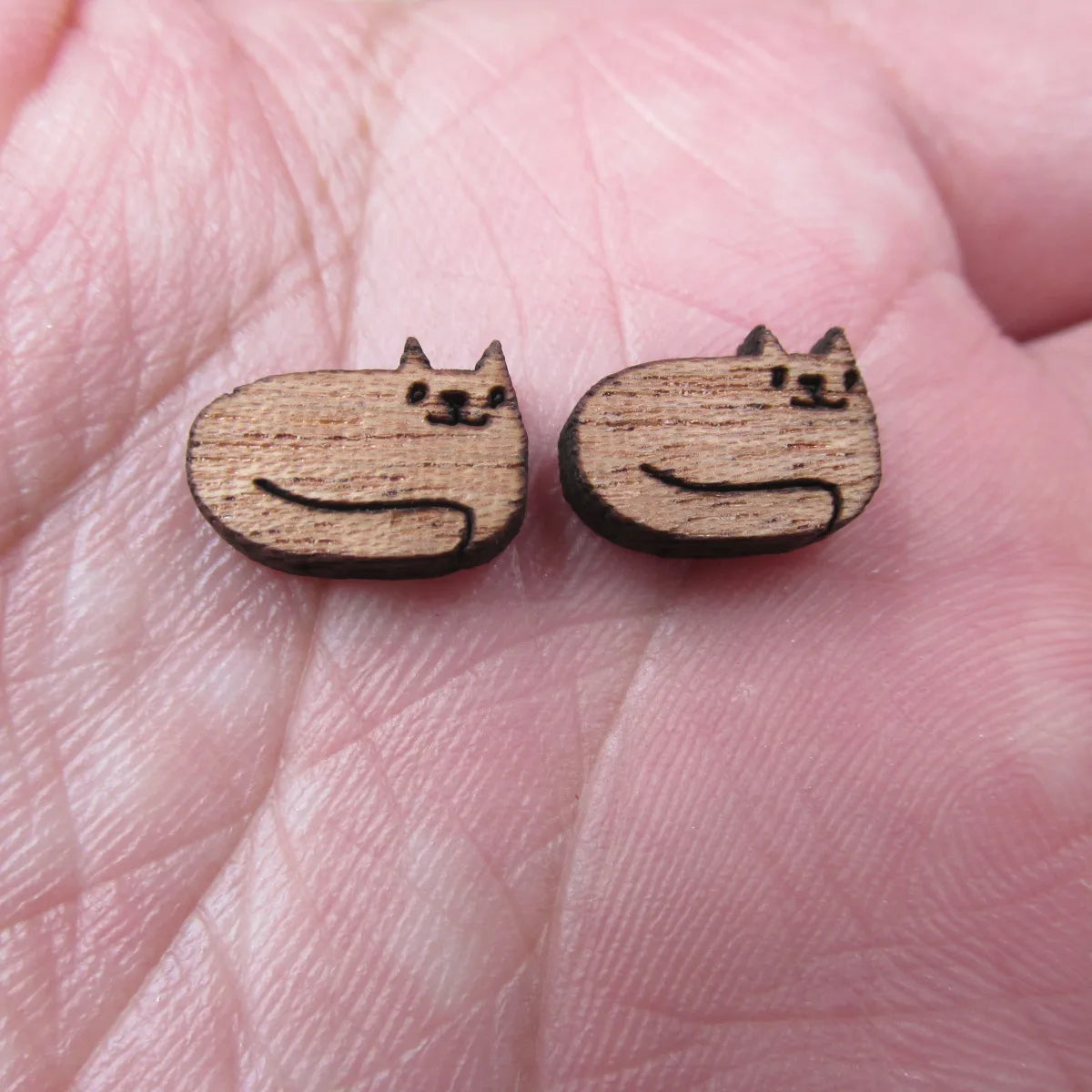 Laser Cut Unfinished Animal Wooden Cat Cabochon Charms For DIY Craft  Earring Stud  Jewerly Accessory
