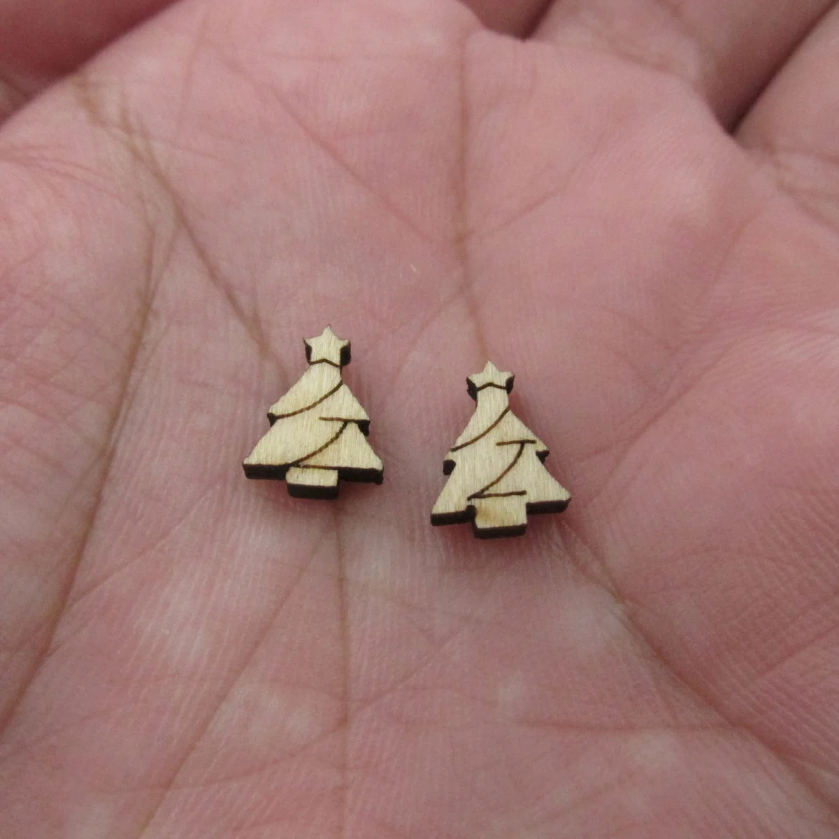 5 Pair Unfinished Blank Wooden Winter Pinecone Christmas Tree Truck Cabochon Snow Globe Post Wood Earrings Stud
