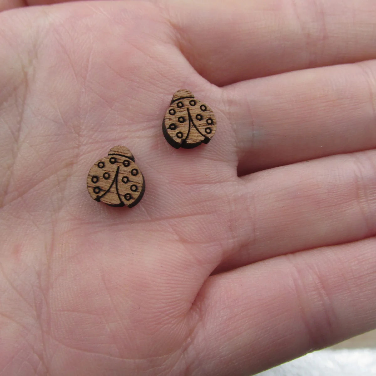5 Pair Unfinished Blank Insect Bugs Wooden Ladybug Cabochon Charm Wood Shape Cutouts For DIY Craft  Earring
