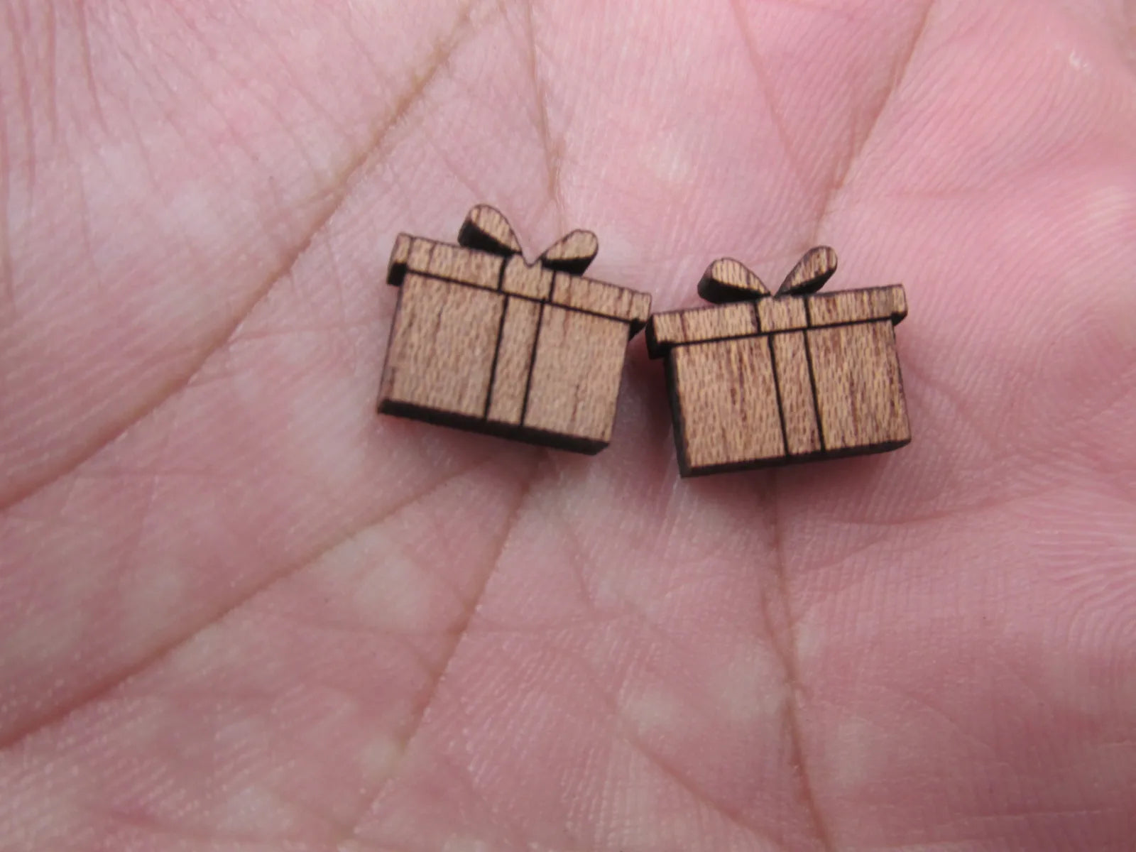 5 Pair Unfinished MINI Wood Cabochon Christmas Present Gift Box Wooden Cutout Shapes For Paint  DIY Stud Earrings Supplies