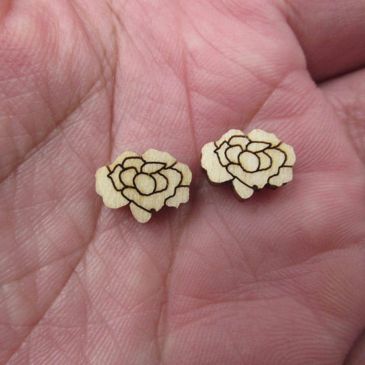 10pcs Unfinished Blank Tiny Carnation Flower Shape Wood Stud Earring Post Boho Cabochon Charms