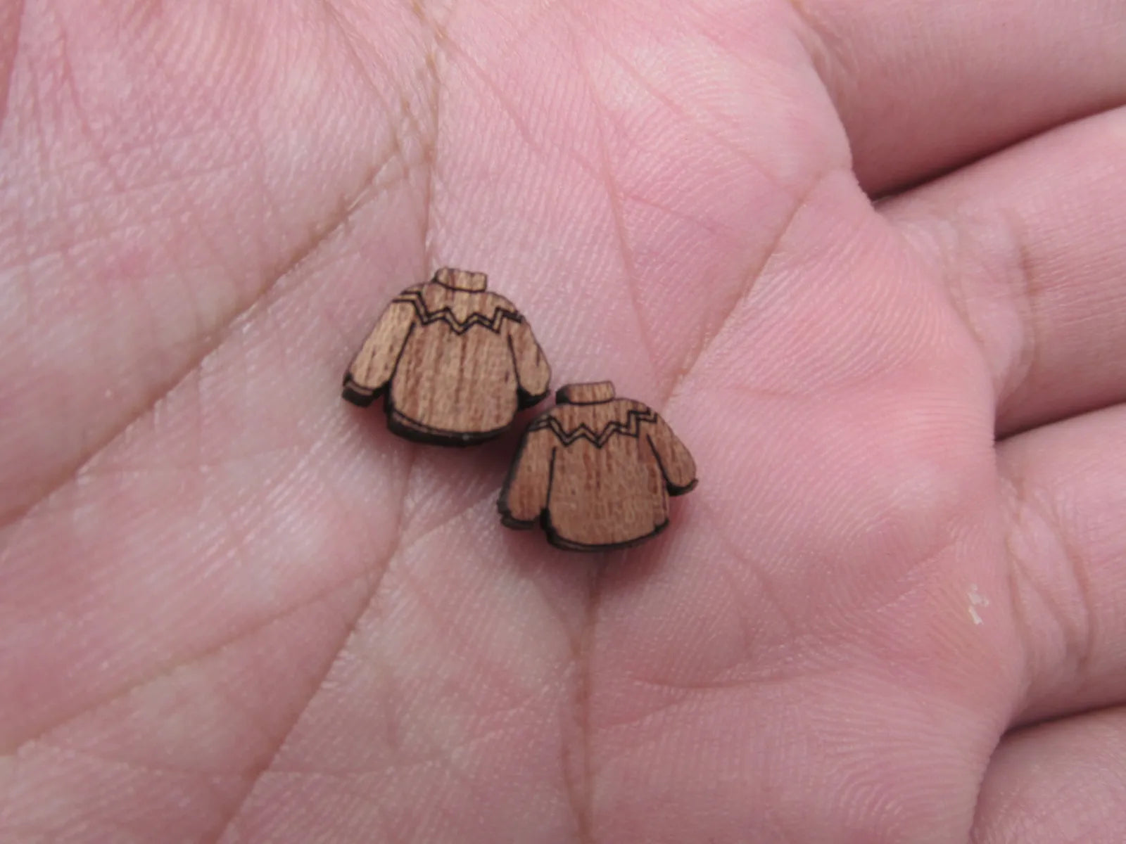 5 Pair Unfinished Blank MINI Wood Cabochon Christmas Glowforge Santa Wreath Wooden Cutout Shapes For DIY Stud Earrings Supplies