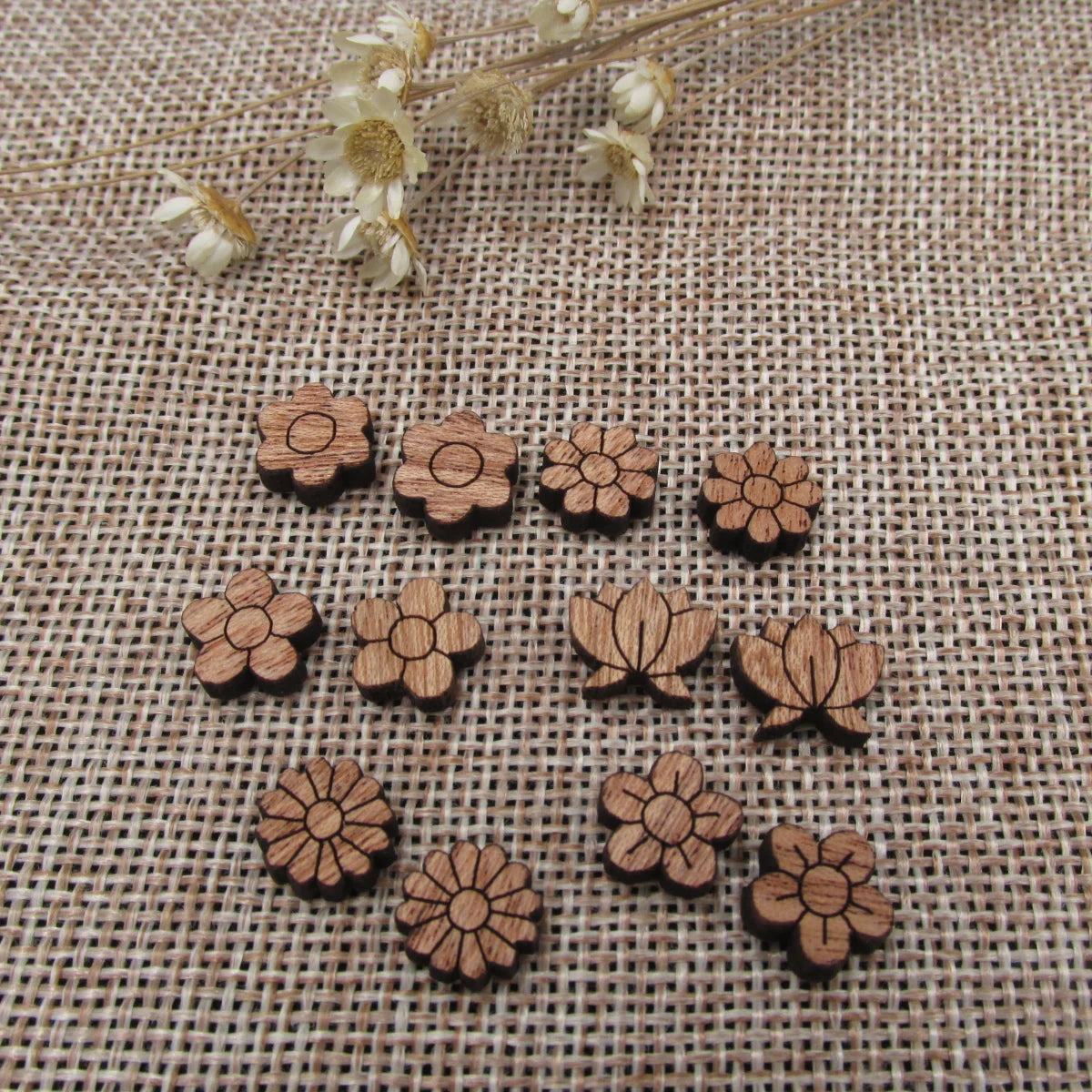 5 Pair Unfinished Blank Plant Wood Flower Icon Wooden Cutout Shapes For DIY Stud Earrings Supplies