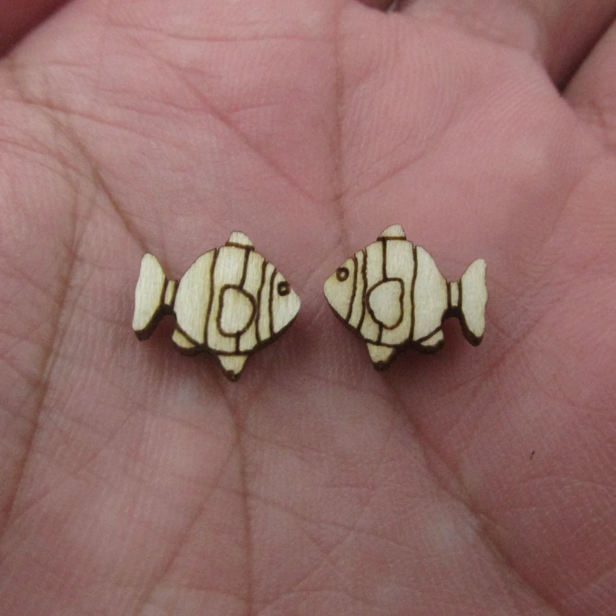 5 Pair Unfinished Blank Wooden Under The Sea Ocean Cabochon Flounder Angel Clown Tropical Fish Post  Wood Earrings Stud