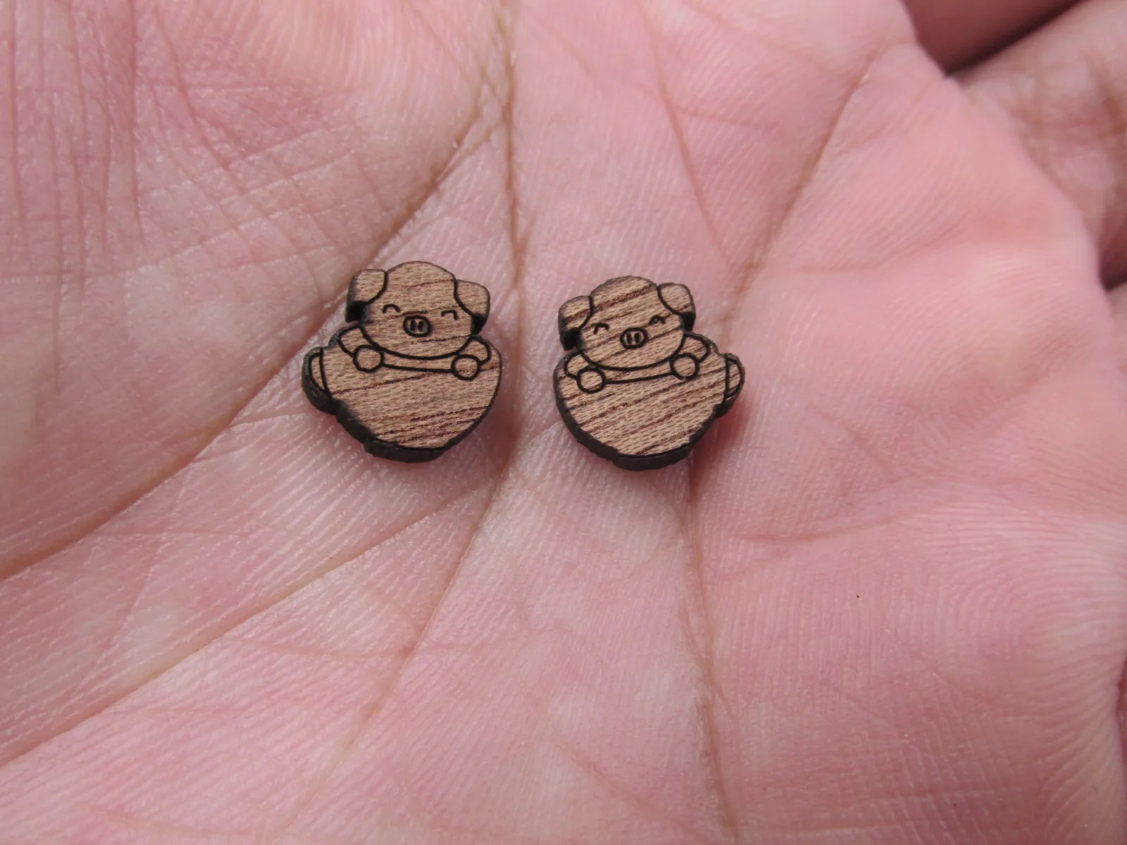 5 Pair Unfinished Laser Cut Blank Animal Wooden Pig Cabochon Charms Wood Shape Cutouts For DIY Craft  Earring Stud