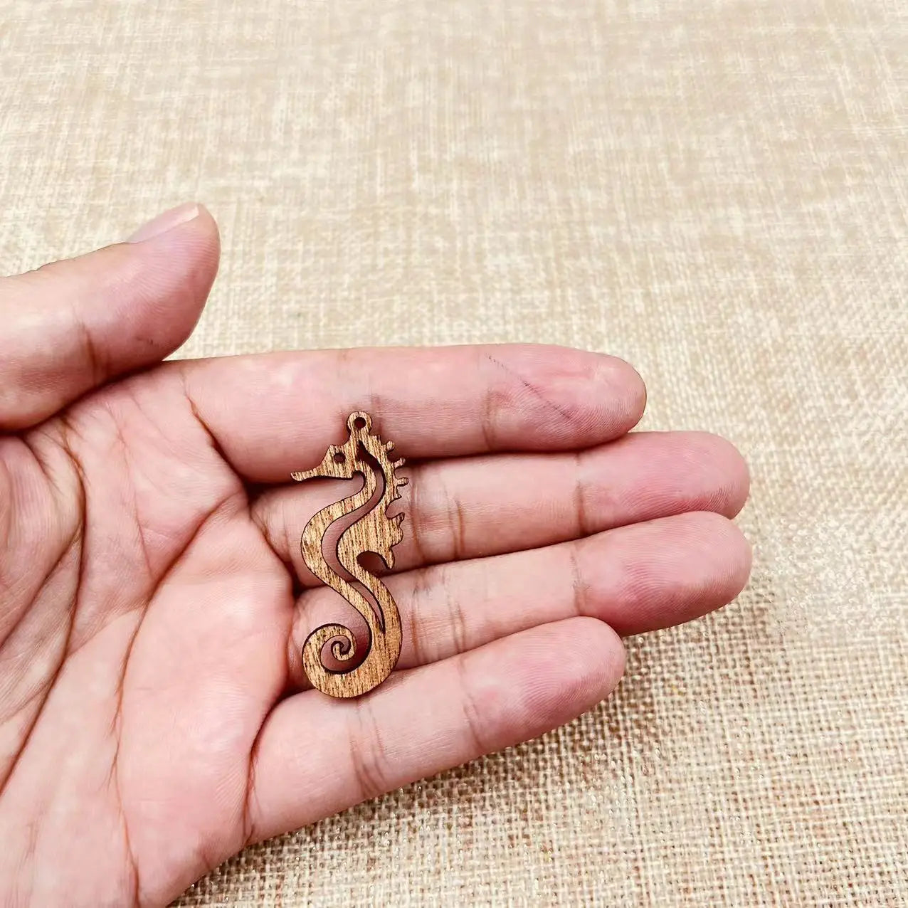 6pcs Unfinished Wood Marine Life Seahorse Charms Earring Pendants For Jewelry Making DIY Handmade Crafte