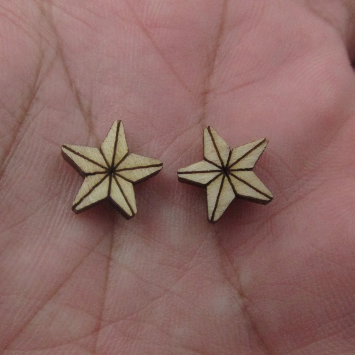 5 Pair Unfinished Blank Wooden Christmas Peppermint Coffee Cup Cabochon Star Candle Post Poinsettia Holly Earrings Stud