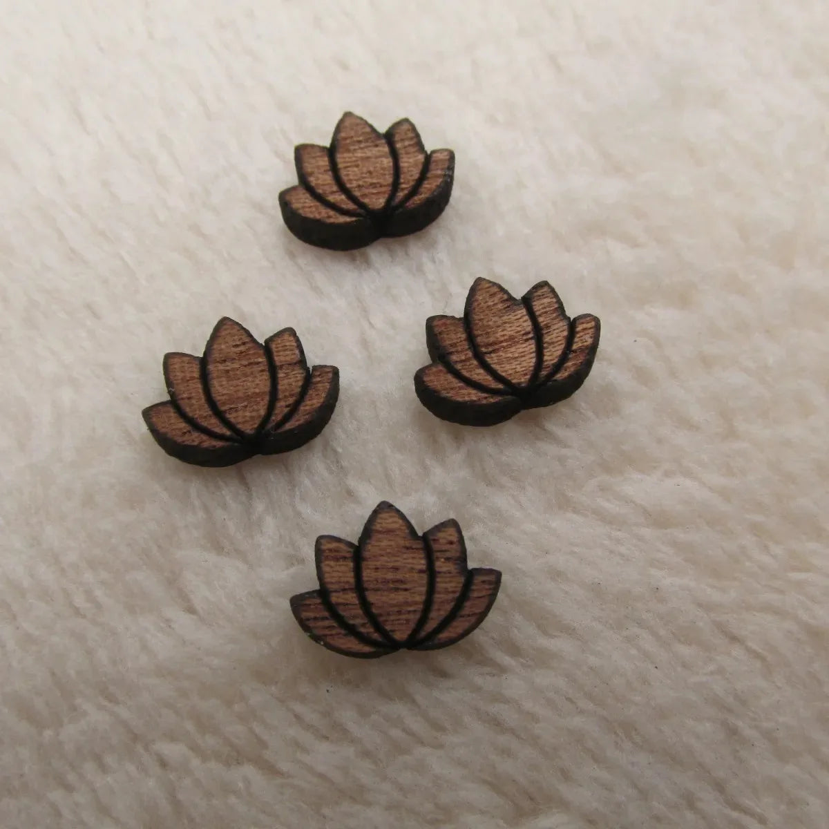 10pcs Unfinished Wood Cabochon Flower Icon, Laser Cut Engraving, DIY Craft Scrapbook Jewelry, Earrings Charm, Pendant Making