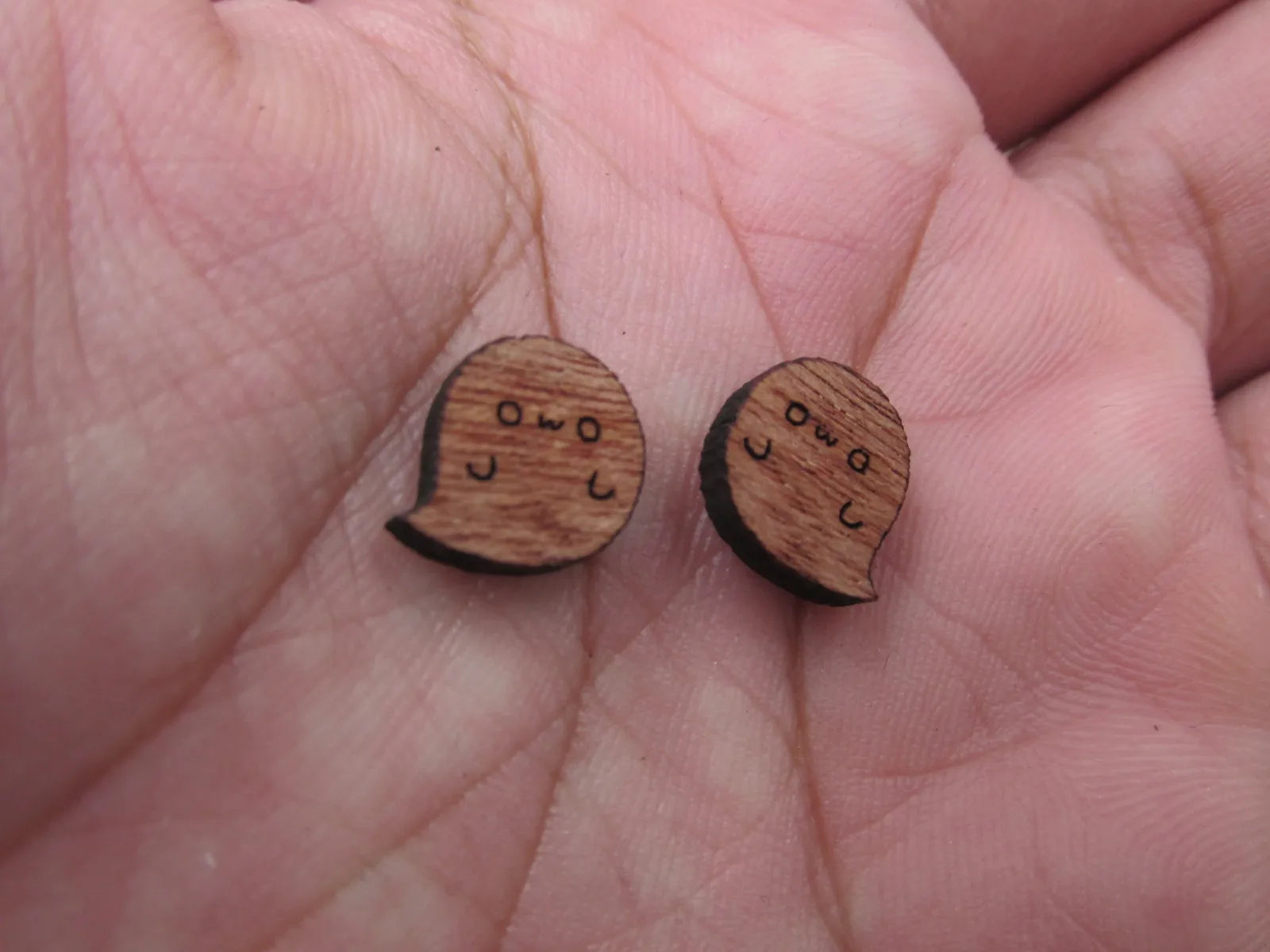 5 Pair Unfinished Blank Laser Cut Wood Cabochon Holidays Halloween Ghost Wooden Cutout Shapes For DIY Stud Earrings Supplies