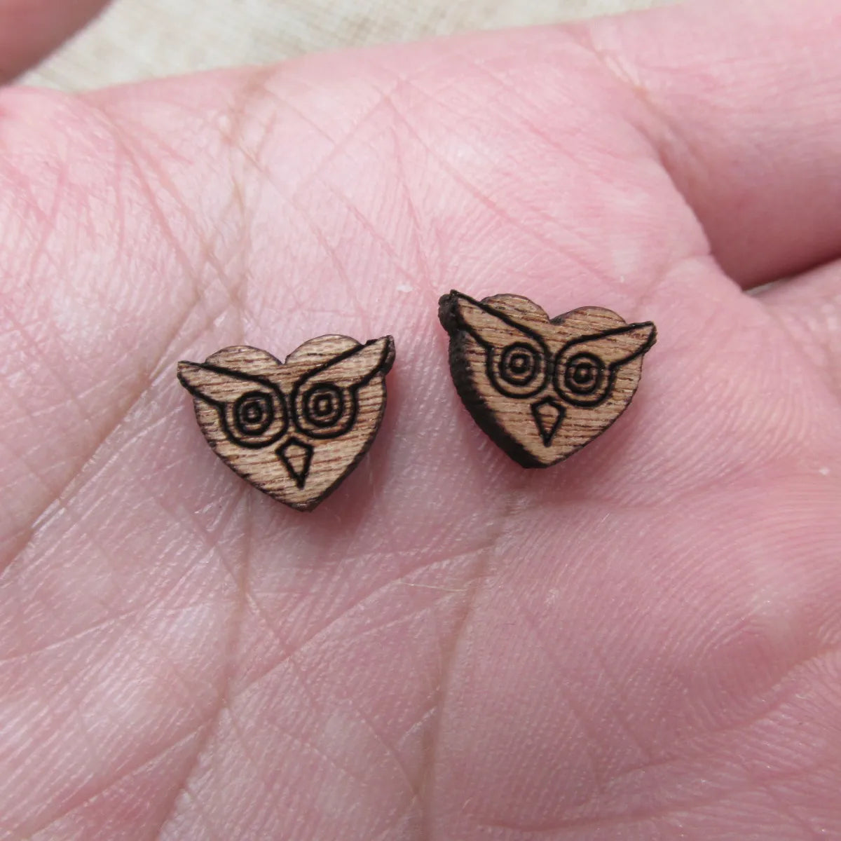 Laser Engraved Unfinished Wood Owl Bird Cabochon Charms Perfect For DIY Craft  Earring Stud  Jewerly Accessory