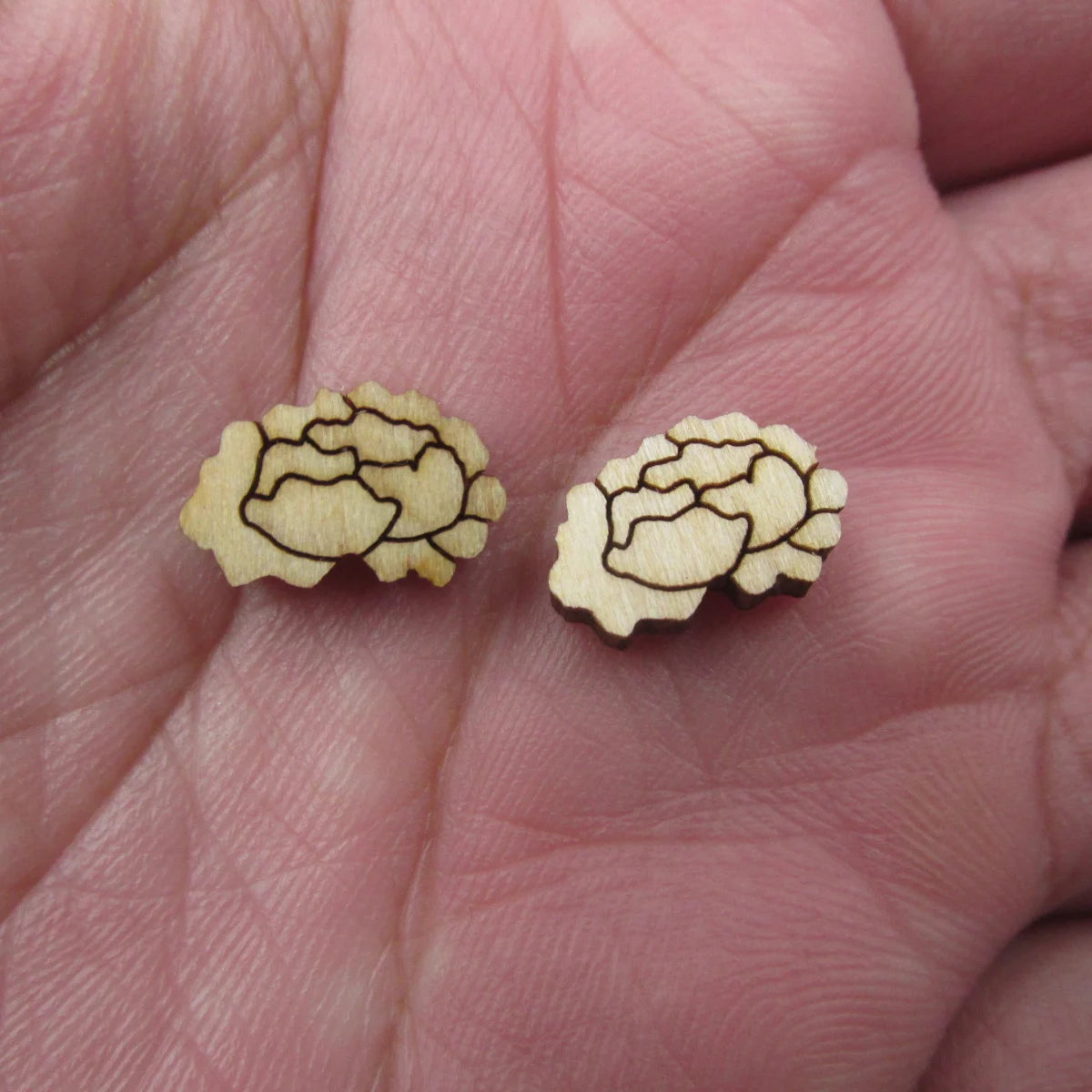 10pcs Unfinished Blank Tiny Carnation Flower Shape Wood Stud Earring Post Boho Cabochon Charms