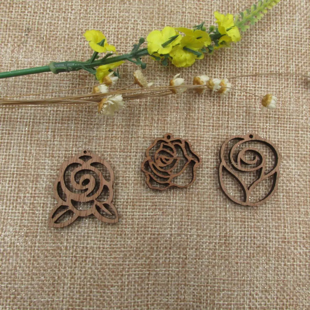 6pcs Unfinished Wooden Charms Flower Rose Laser Cut Wood Pendants Antique Jewelry Making DIY Handmade Craft