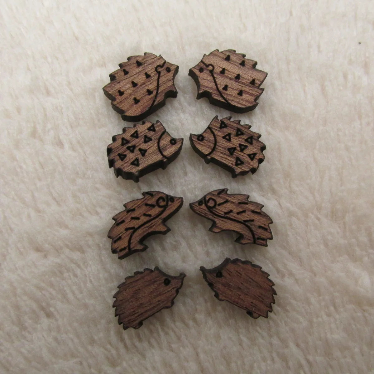 Handmade Jewelry Making Supplies Laser Cut Wooden Cabochon Animal Hedgehog Charm For DIY  Pendant Earring Stud