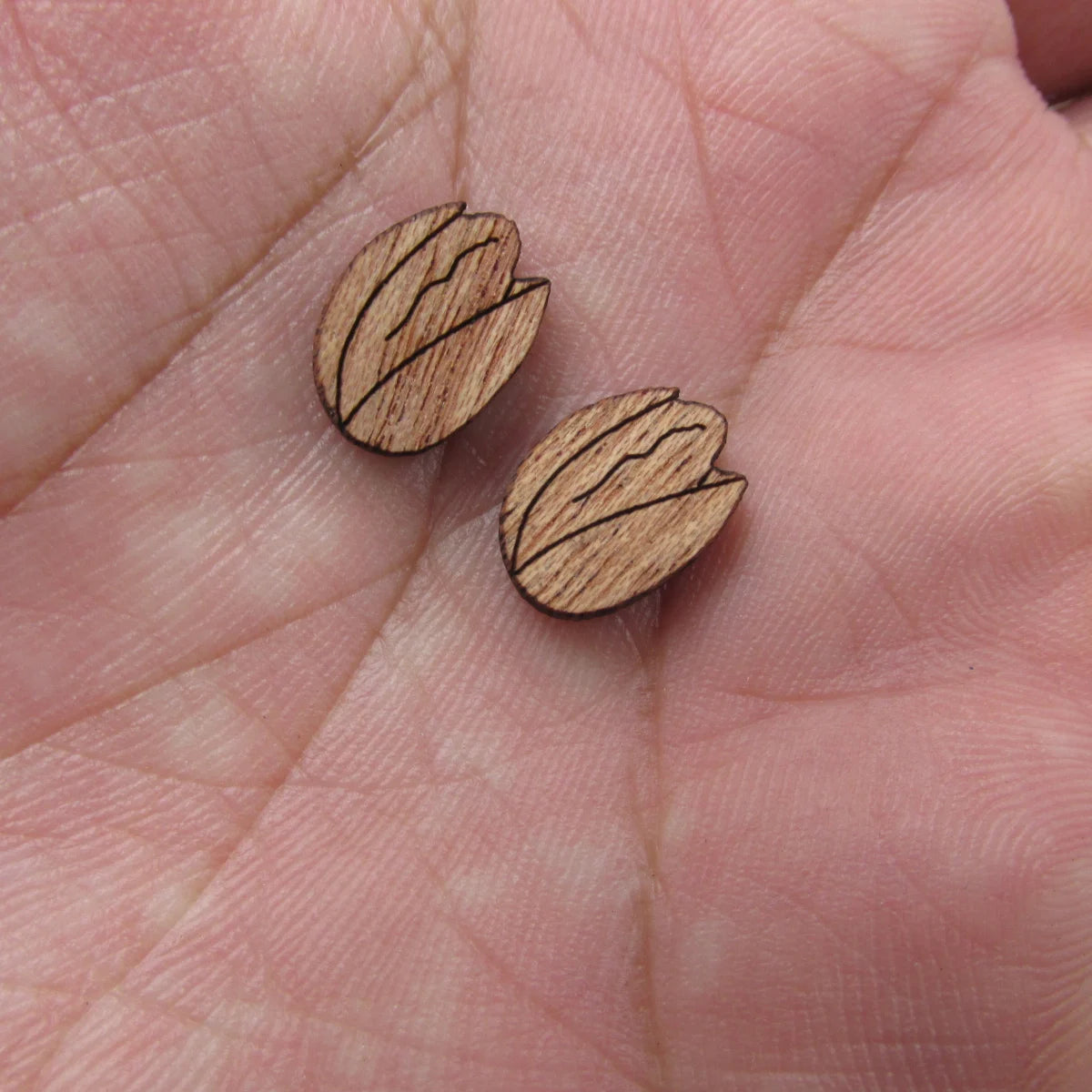 5 Pair Unfinished Blank Autumn Falls Leaves Wooden Nut Nutshell Cabochon Wood Shape Cutouts For DIY Craft Earring Stud