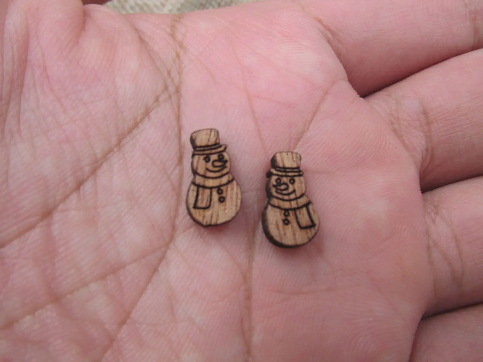 5 Pair Unfinished Blank Wood Cabochon Christmas Snow Man Wooden Cutout Shapes For Paint Kit Craft  DIY Stud Earrings Supplies