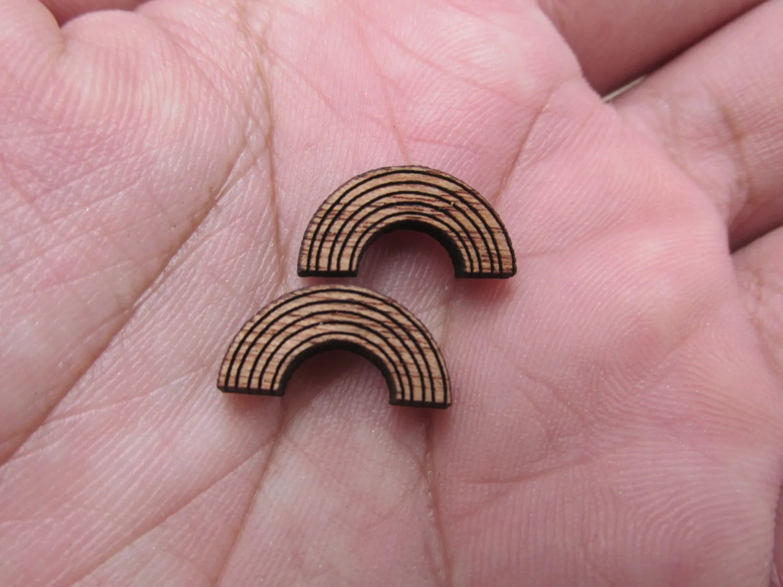 5 Pair Unfinished Blank Wood Cabochon Circle Rectangle Rainbows Heart Star Flags Wooden Cutout Shapes For DIY Earrings Supplies