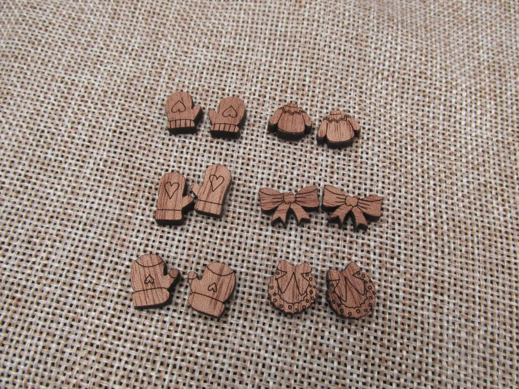 5 Pair Unfinished Blank MINI Wood Cabochon Christmas Glowforge Santa Wreath Wooden Cutout Shapes For DIY Stud Earrings Supplies