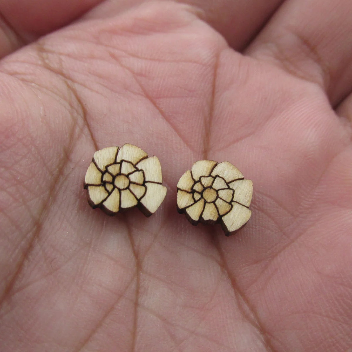 5Pair Unfinished Blank Wooden Summer Beach Seashell Round Conch Sheall Cabochon Post Sand Dollar Earrings Stud