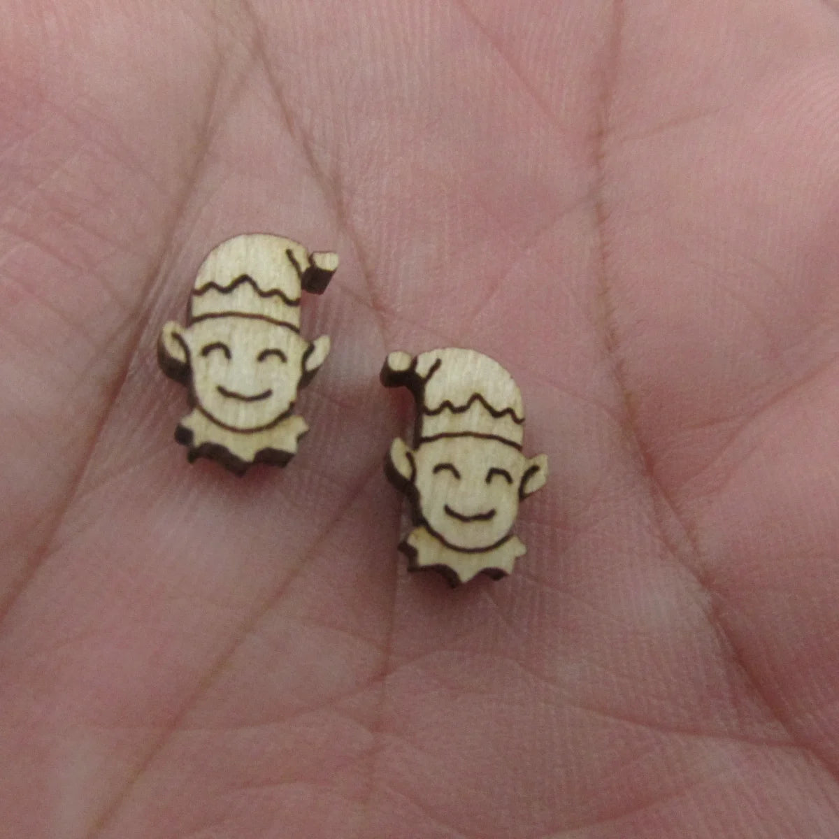 5 Pair Unfinished Blank Wooden Christmas Elf Hat Cabochon Angel Wings Post Christmas Stocking Gingerbread House Earrings Stud