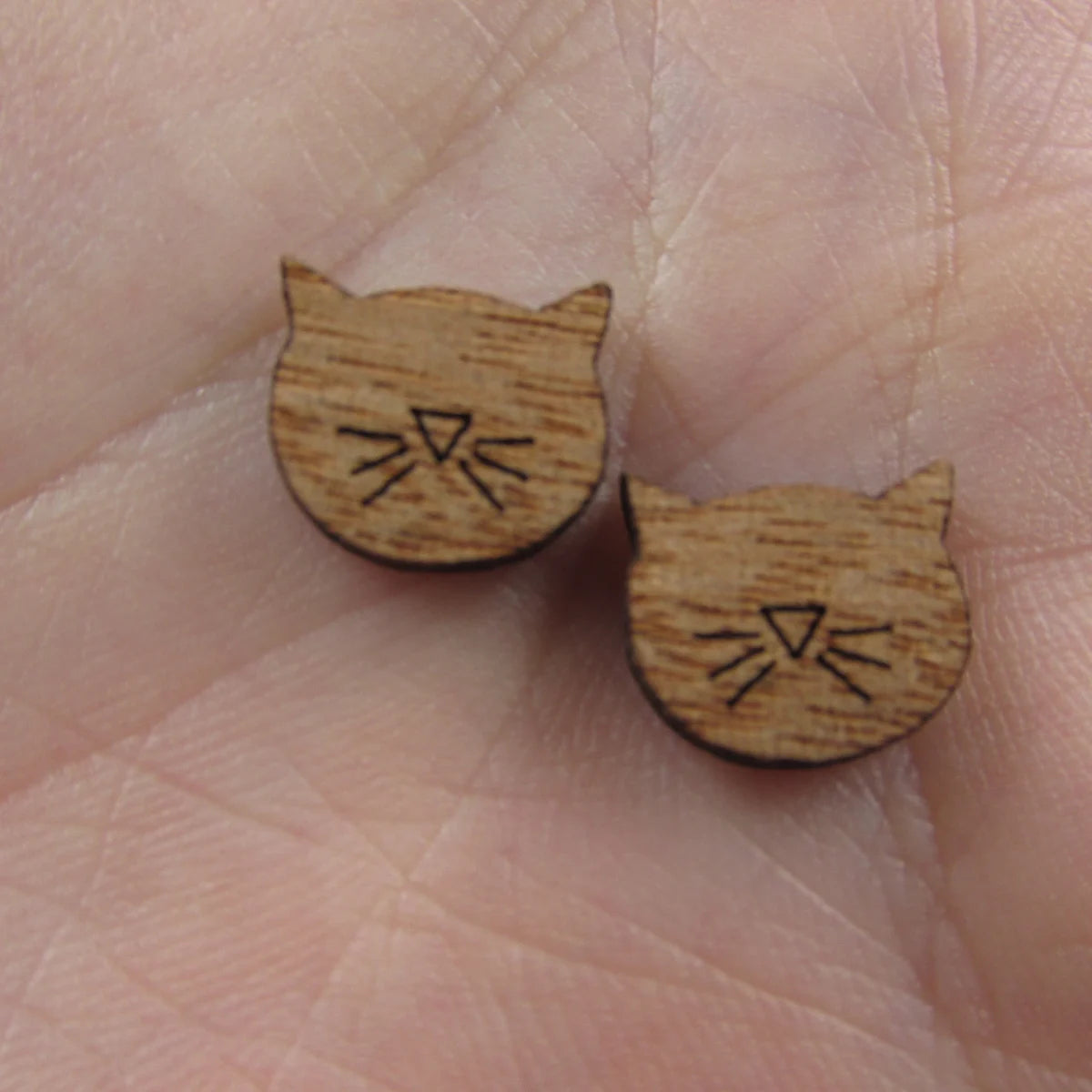 5 Pair Unfinished Blank Home Animal Wood Cute Cat Head  Wooden Cutout Shapes For DIY Stud Earrings Supplies