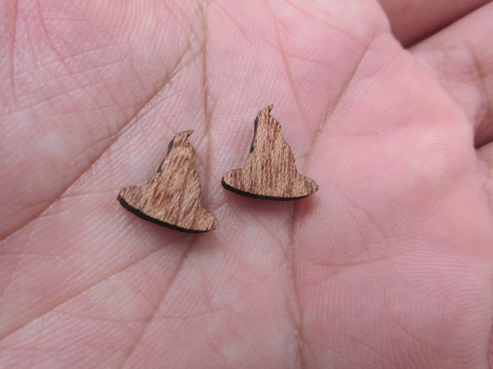 5 Pair Unfinished Blank Wood Cabochon Holidays Halloween Hat Wooden Cutout Shapes For DIY Stud Earrings Supplies