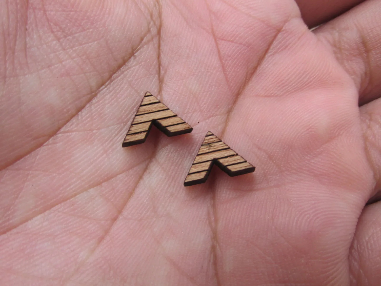 5 Pair Unfinished Blank Wood Cabochon Circle Rectangle Rainbows Heart Star Flags Wooden Cutout Shapes For DIY Earrings Supplies