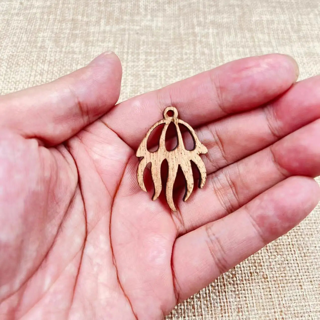6pcs Unfinished Wood Sea Animal Ocean Jellyfish Charms Jelly Fish Earring Pendants For Jewelry Making DIY Handmade Crafte