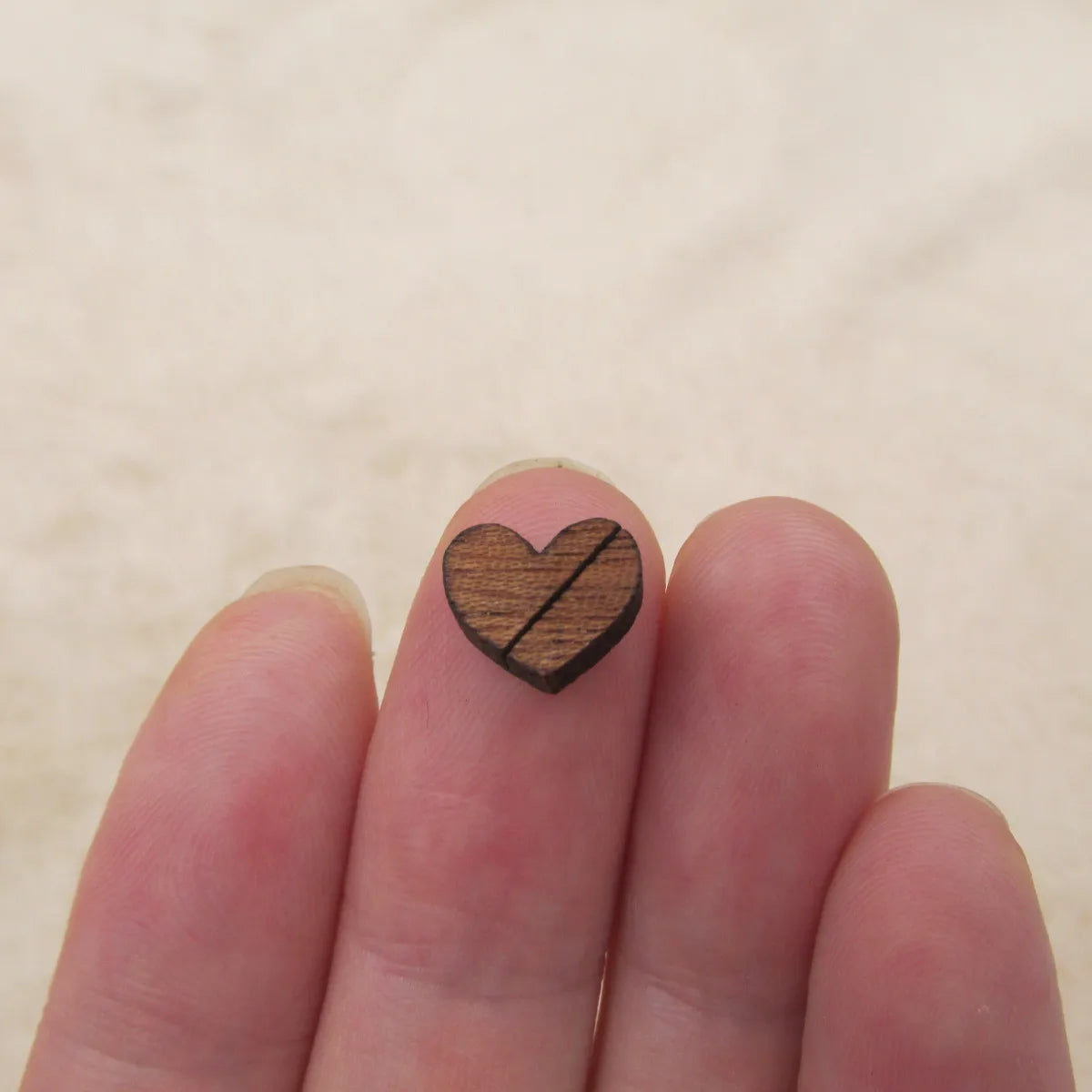 Laser Cut Heart Shapes Charms Natural Wood Cutout Shapes Cabochons For Painted Stud Earrings - Jewelry Supplies
