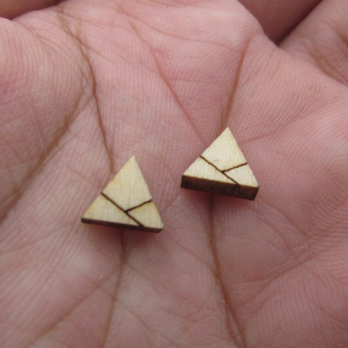 5 Pair Unfinished Blank Wooden Geometric Style Chevron Cabochon Post Mini Valentines Day Hatch Wood Ladies Earrings Stud