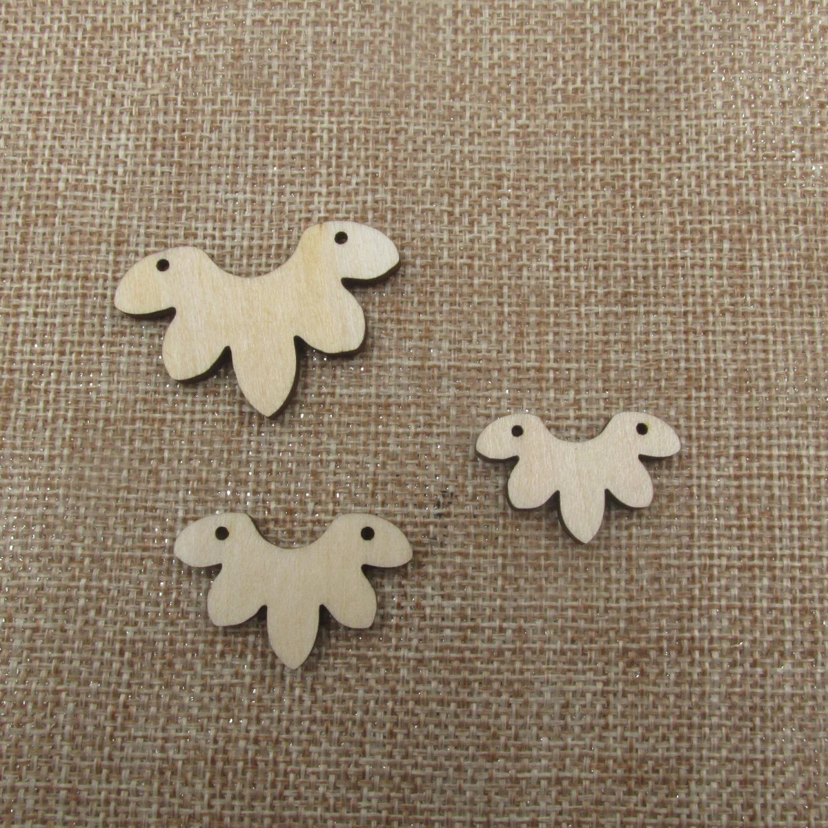 10 Pcs Unfinished Blank Wooden Flower Lotus Shape Cutout Plywood Connector Jewelry Finding Supplies