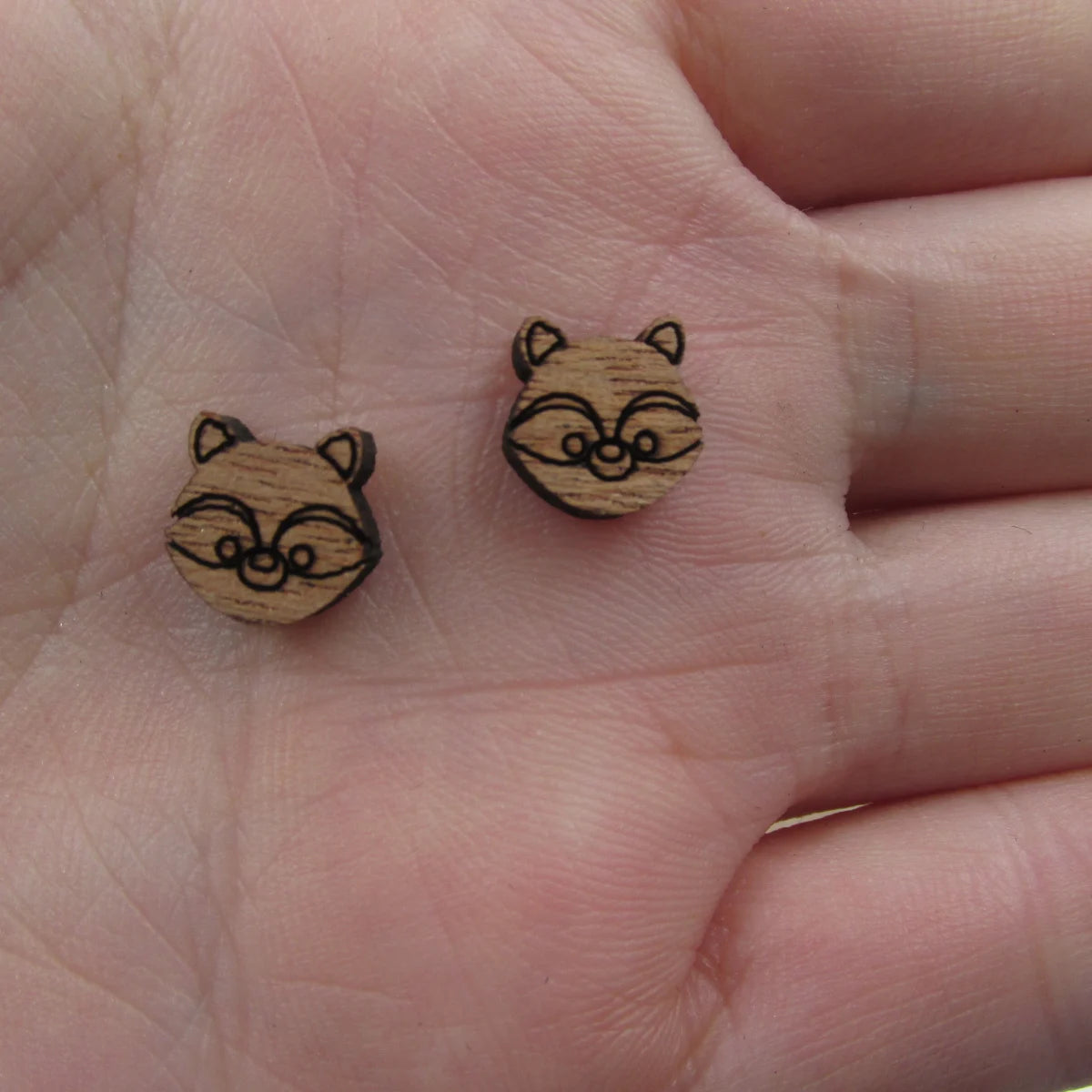 5 Pair Unfinished Blank Wildland Animal Wooden Cabochon Racoon Charm Wood Shape Cutouts For DIY Craft Earring Stud