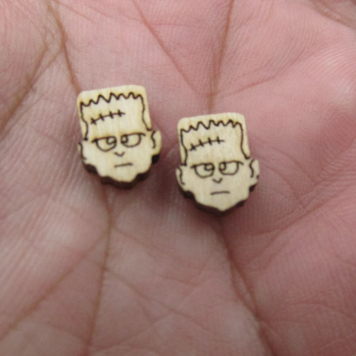 5 Pair Unfinished Blank Wooden Halloween Monster Kull Mummy Cabochon Fang Mouth Post Witch Hat Wood Earrings Stud