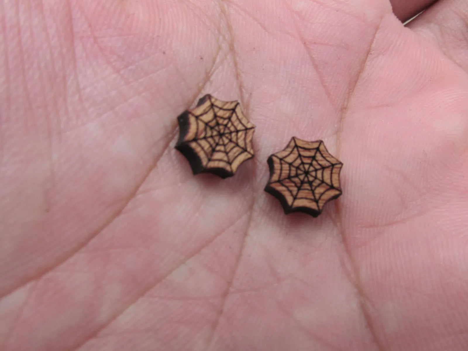 5 Pair Unfinished Blank Laser Cut Wood Cabochon Holidays Halloween Spider Wooden Cutout Shapes For DIY Stud Earrings Supplies