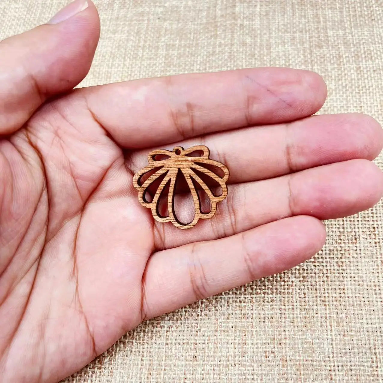 6pcs Unfinished Wooden Ocean Beach Seashell Charms Shell Earring Pendants For Jewelry Making DIY Handmade Crafte