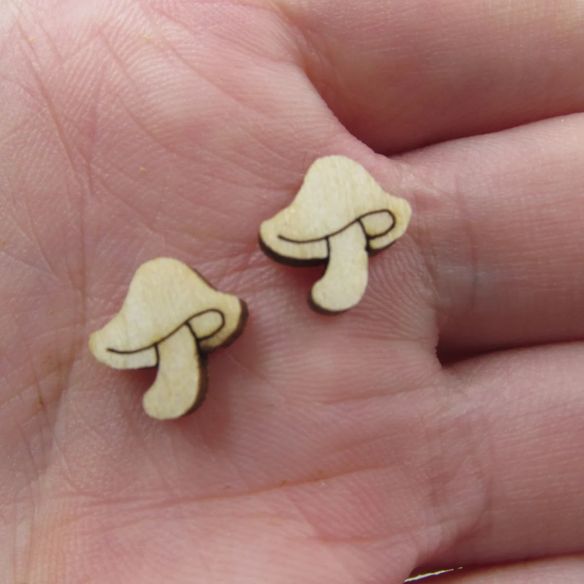10pcs Unfinished Blank Tiny Mushroom Shape Mini Wood Stud Earring Lady Post Cabochon Handmade Charms