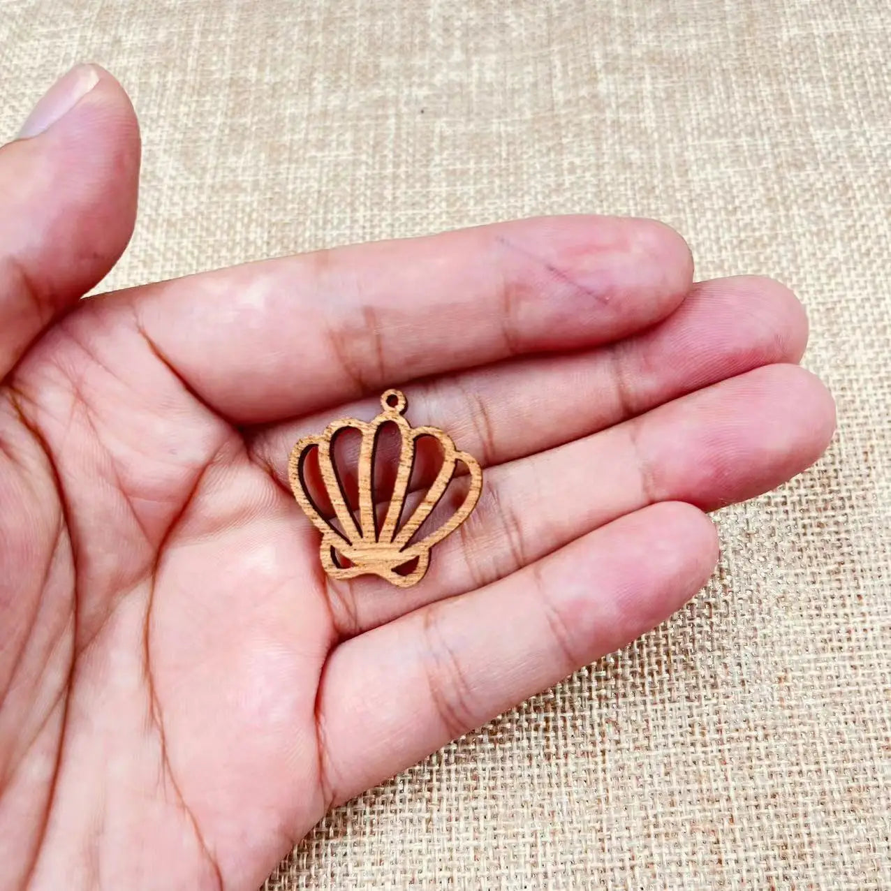 6pcs Unfinished Wooden Ocean Beach Seashell Charms Shell Earring Pendants For Jewelry Making DIY Handmade Crafte