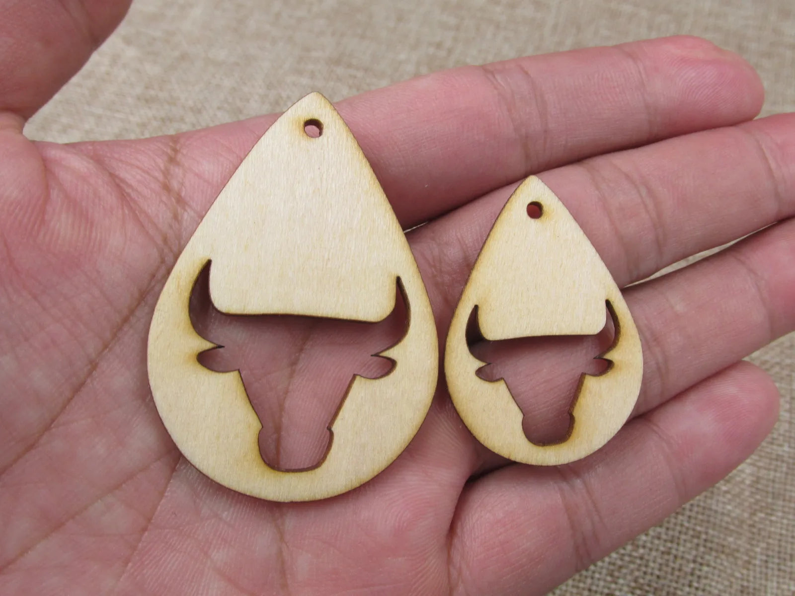 Unfinished Laser Cut Wooden Earrings Blank Pendant Wood Home Animal Bull Cow Shapes For DIY Jewelry Project Making