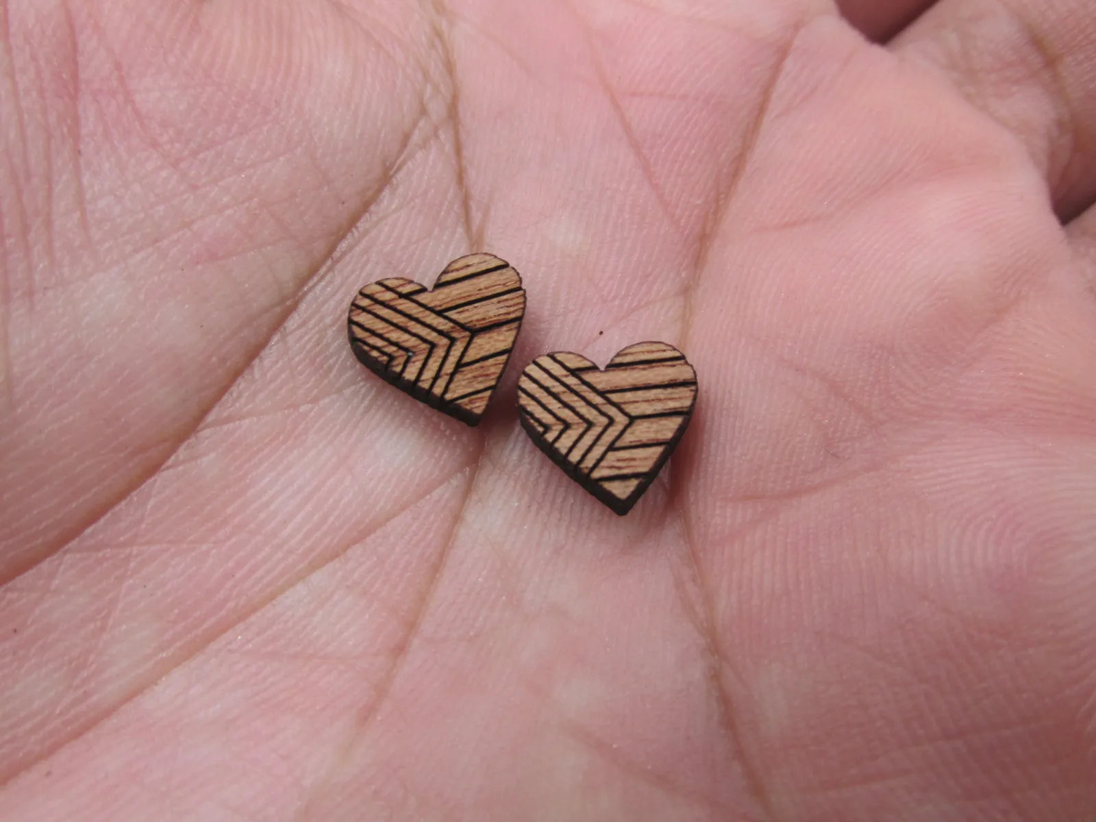 5 Pair Unfinished Blank Wood Cabochon Circle Rectangle Rainbows Heart Star Flags Wooden Cutout Shapes For DIY Earrings Supplies