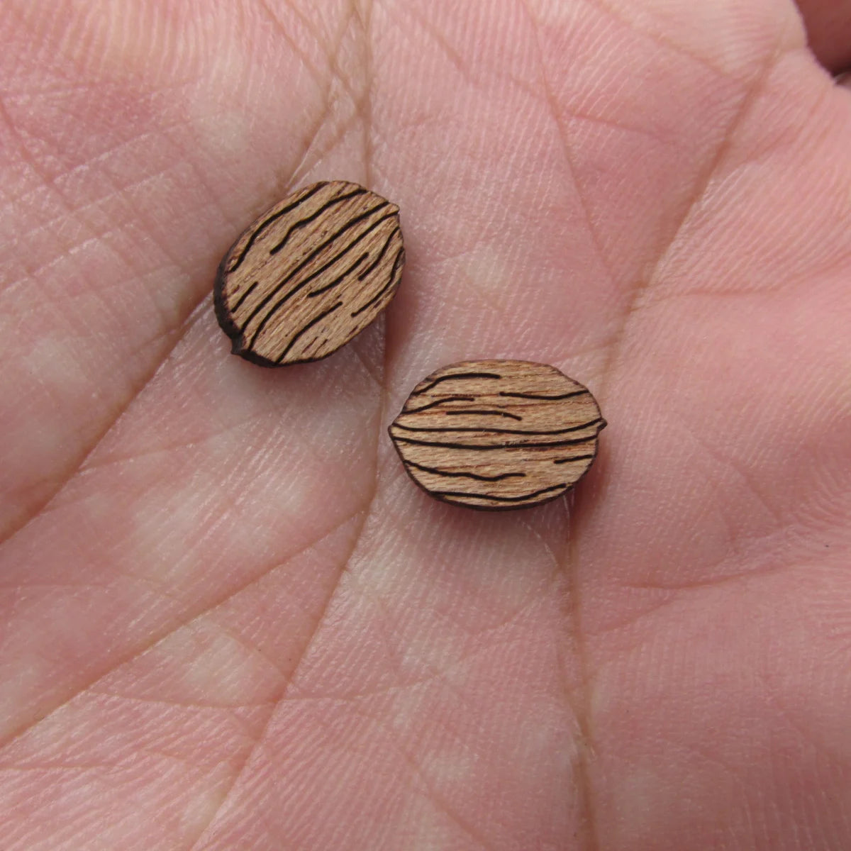 5 Pair Unfinished Blank Autumn Falls Leaves Wooden Nut Nutshell Cabochon Wood Shape Cutouts For DIY Craft Earring Stud