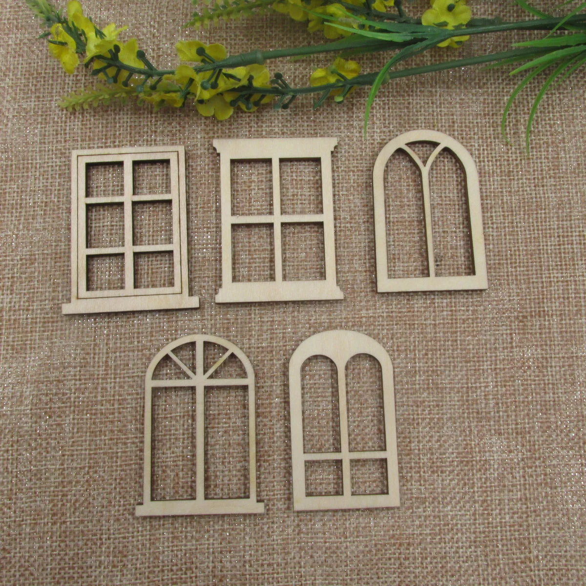 10pcs Unfinished Wood Dollhouse Windows Fairy Garden Church Diorama Bird House Windows Crafts Doll House Mirror Wall Art