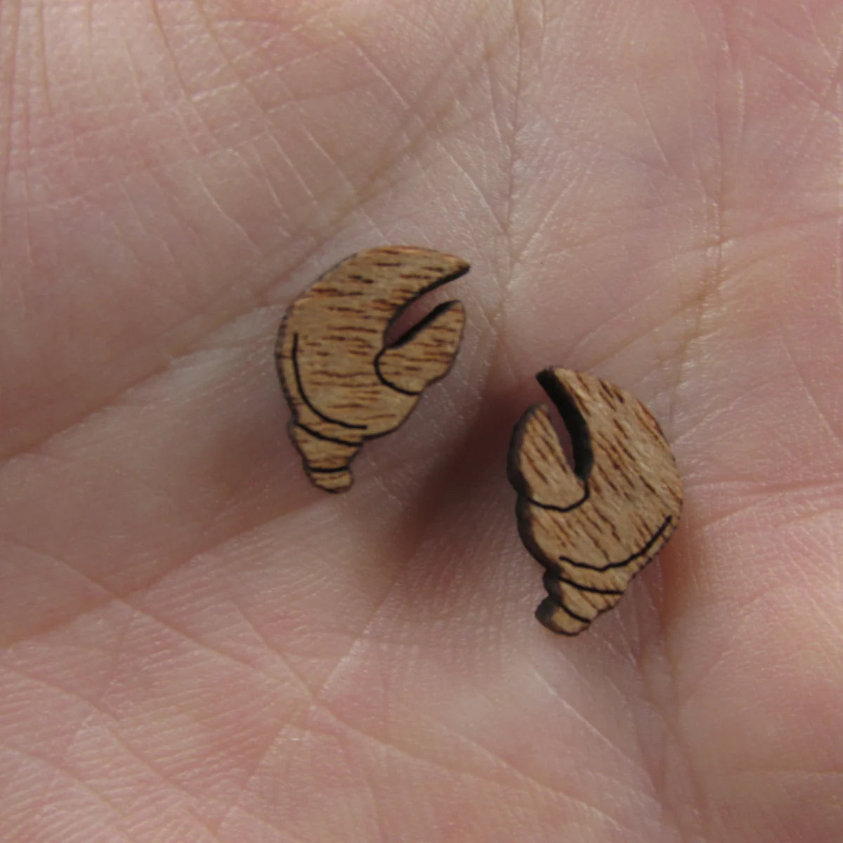 5 Pair Unfinished Blank Under The Sea Animal Wood Ocean Lobster Wooden Cutout Shapes For DIY Stud Earrings Supplies