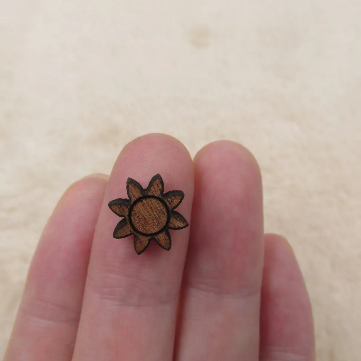 Unfinished Wood Cabochon Flower Icon Laser Cut Engraving For DIY Craft Scrapbook Jewelry Earrings  Charm Pendant Making