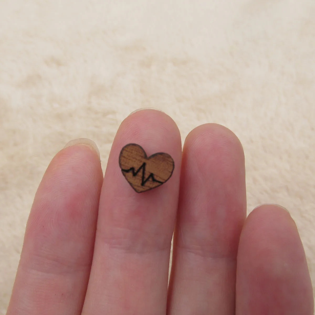 Laser Cut Heart Shapes Charms Natural Wood Cutout Shapes Cabochons For Painted Stud Earrings - Jewelry Supplies