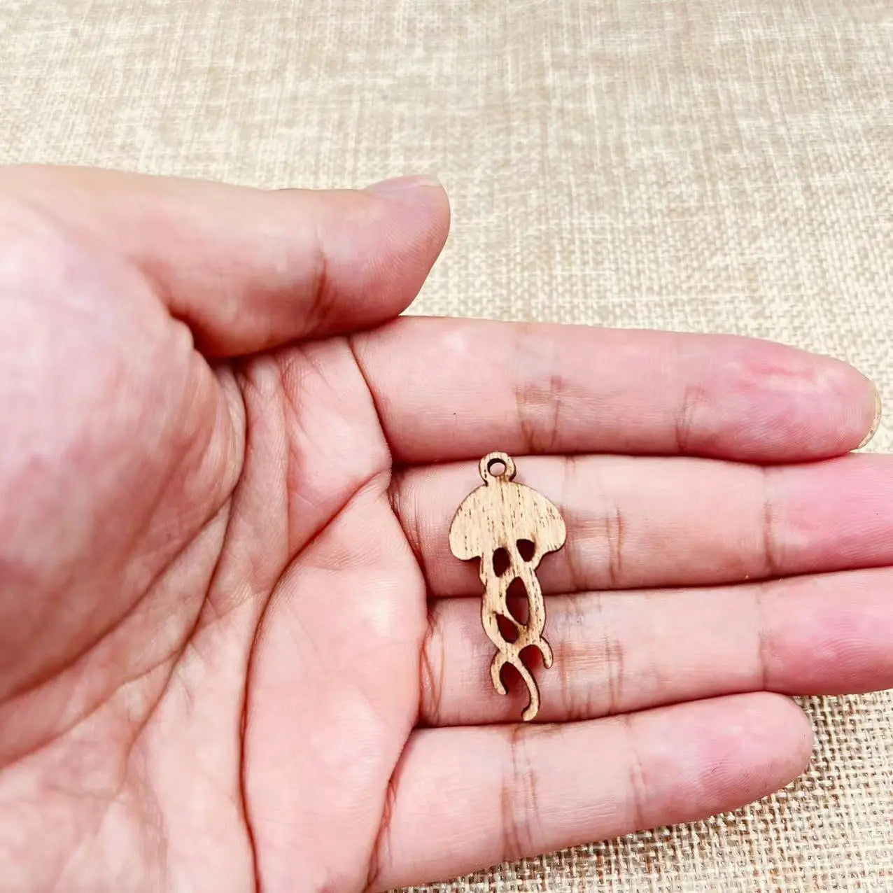 6pcs Unfinished Wood Sea Animal Ocean Jellyfish Charms Jelly Fish Earring Pendants For Jewelry Making DIY Handmade Crafte