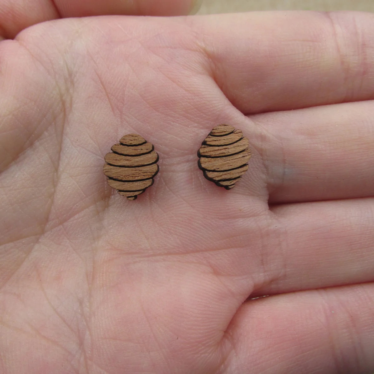 5 Pair Unfinished Blank Wooden Insect Bug Bee Cabochon Charm Wood Shape Cutouts For DIY Craft  Earring