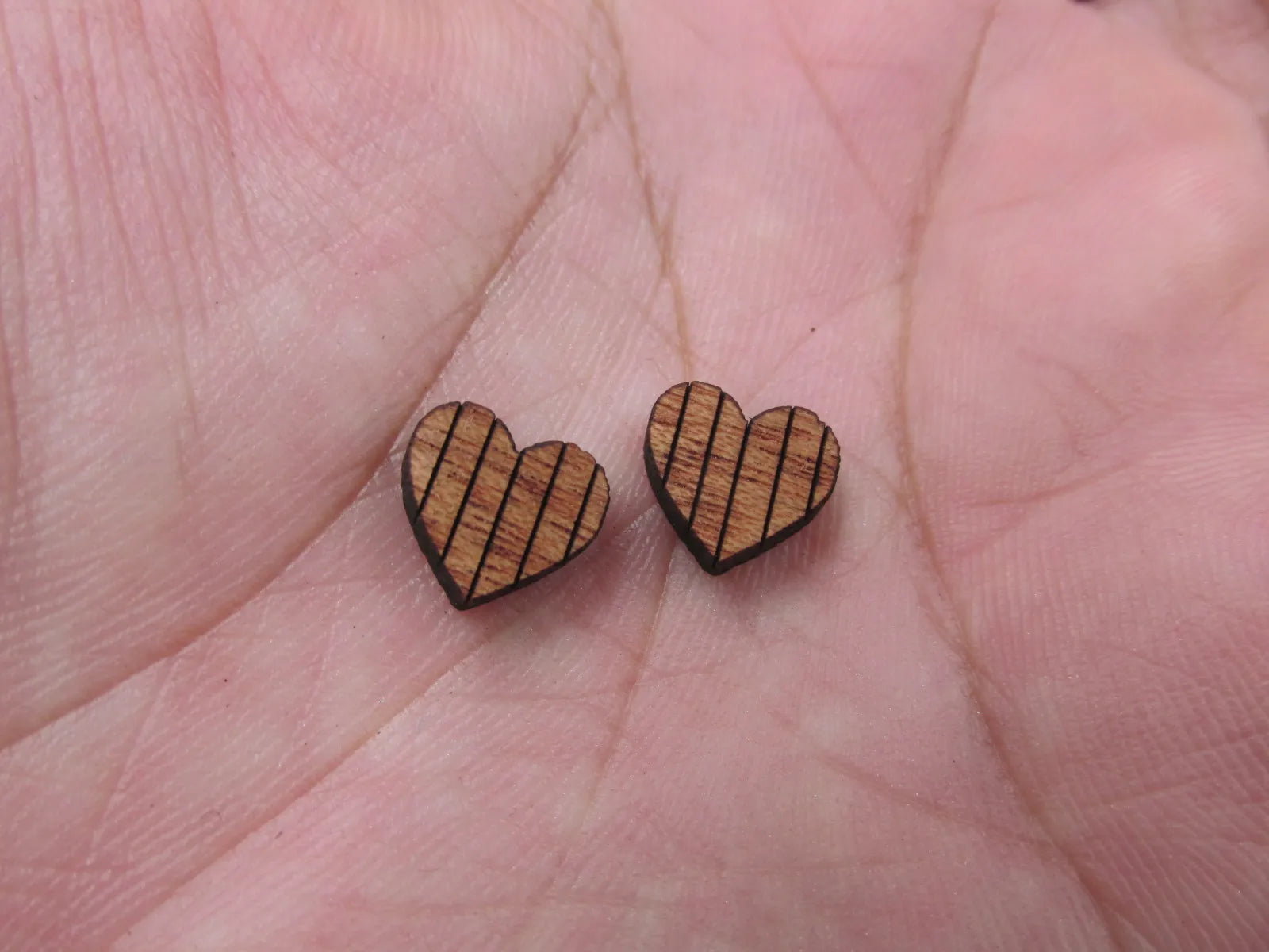 5 Pair Unfinished Blank Wood Cabochon Circle Rectangle Rainbows Heart Star Flags Wooden Cutout Shapes For DIY Earrings Supplies